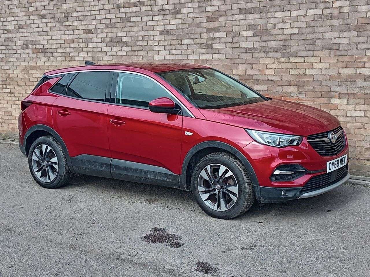 A 2018 VAUXHALL GRANDLAND X 1.2 Turbo Sport Nav SUV 5dr Petrol Manual Euro 6 (s/s) (130 ps) A 2018 VAUXHALL GRANDLAND X 1.2 Turbo Sport Nav SUV 5dr Petrol Manual Euro 6 (s/s) (130 ps)