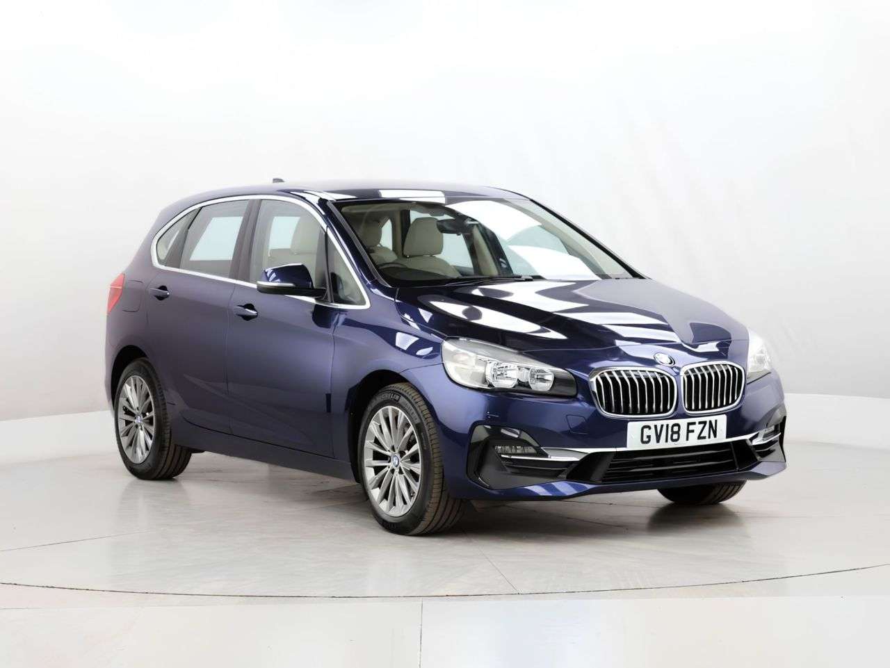 A 2018 BMW 2 SERIES ACTIVE TOURER 2.0 220i Luxury MPV 5dr Petrol DCT Euro 6 (s/s) (192 ps) A 2018 BMW 2 SERIES ACTIVE TOURER 2.0 220i Luxury MPV 5dr Petrol DCT Euro 6 (s/s) (192 ps)
