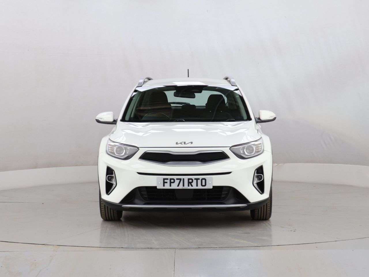 A 2022 KIA STONIC 1.0 T-GDi 2 SUV 5dr Petrol Manual Euro 6 (s/s) (99 bhp) A 2022 KIA STONIC 1.0 T-GDi 2 SUV 5dr Petrol Manual Euro 6 (s/s) (99 bhp)