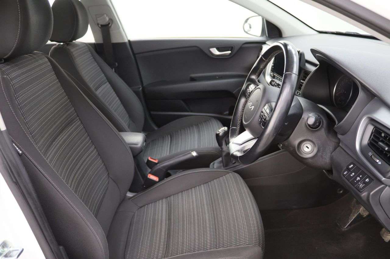 2022 KIA STONIC 2022 KIA STONIC