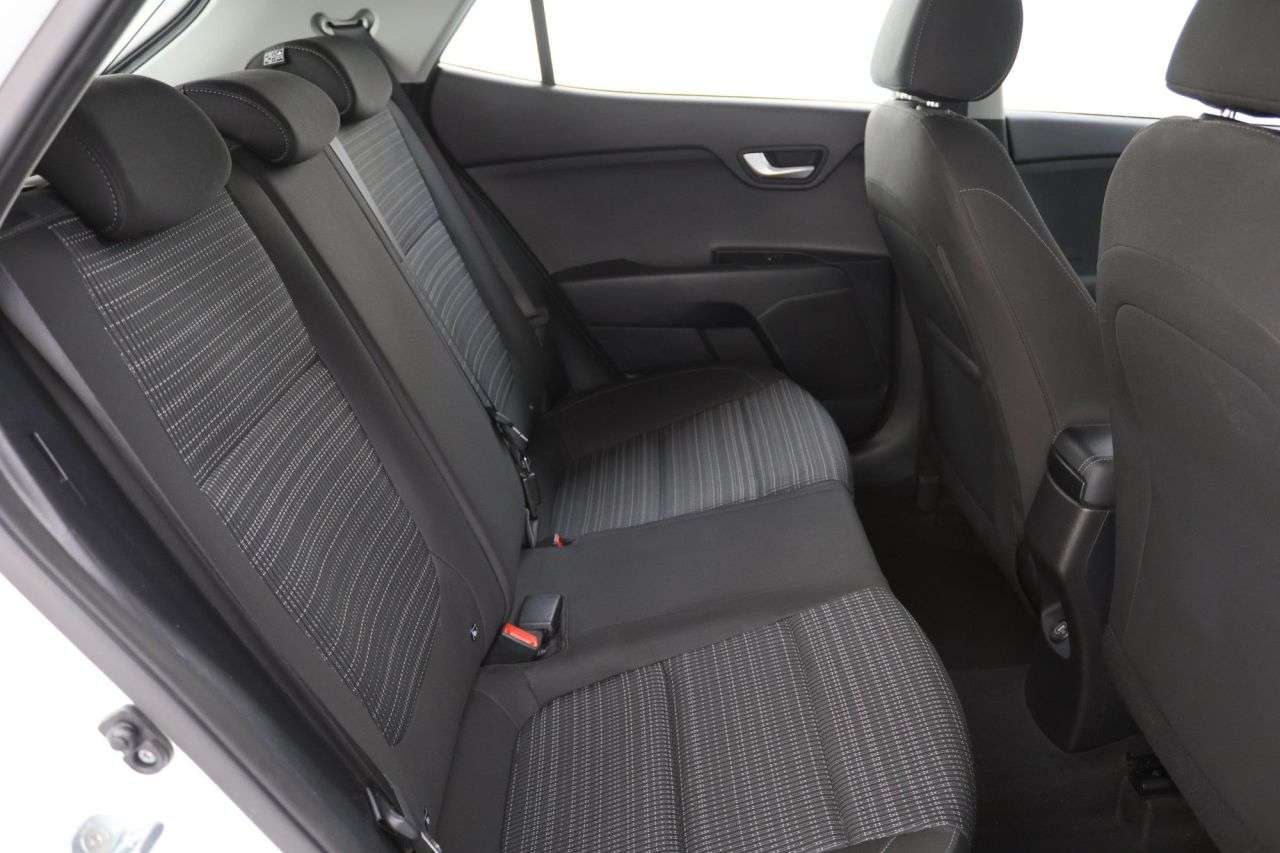 2022 KIA STONIC 2022 KIA STONIC