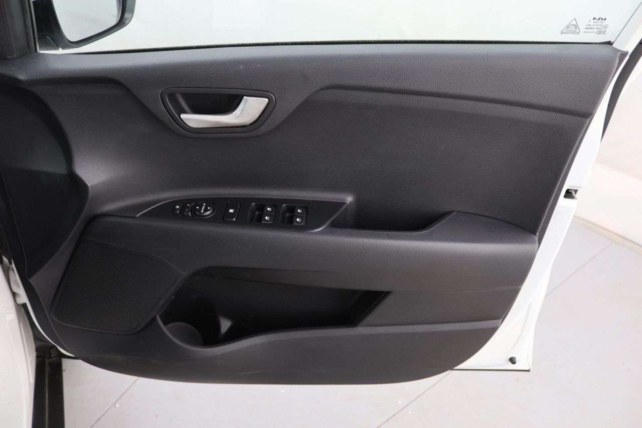 2022 KIA STONIC 2022 KIA STONIC