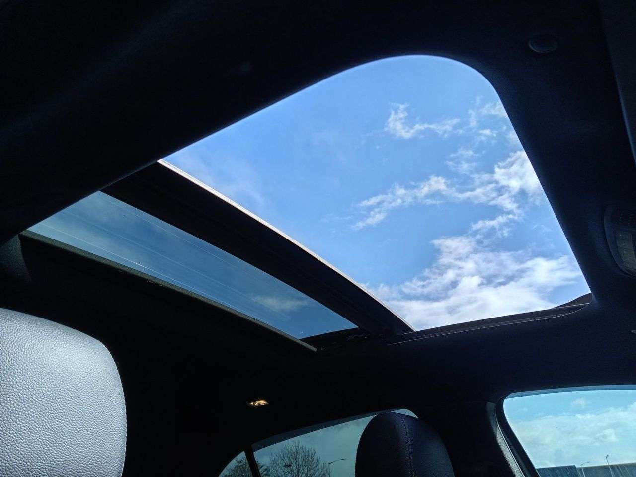 A 2019 MERCEDES-BENZ A CLASS 1.5 A180d Sport (Premium Plus) Hatchback 5dr Diesel 7G-DCT Euro 6 (s/s) (11 A 2019 MERCEDES-BENZ A CLASS 1.5 A180d Sport (Premium Plus) Hatchback 5dr Diesel 7G-DCT Euro 6 (s/s) (11