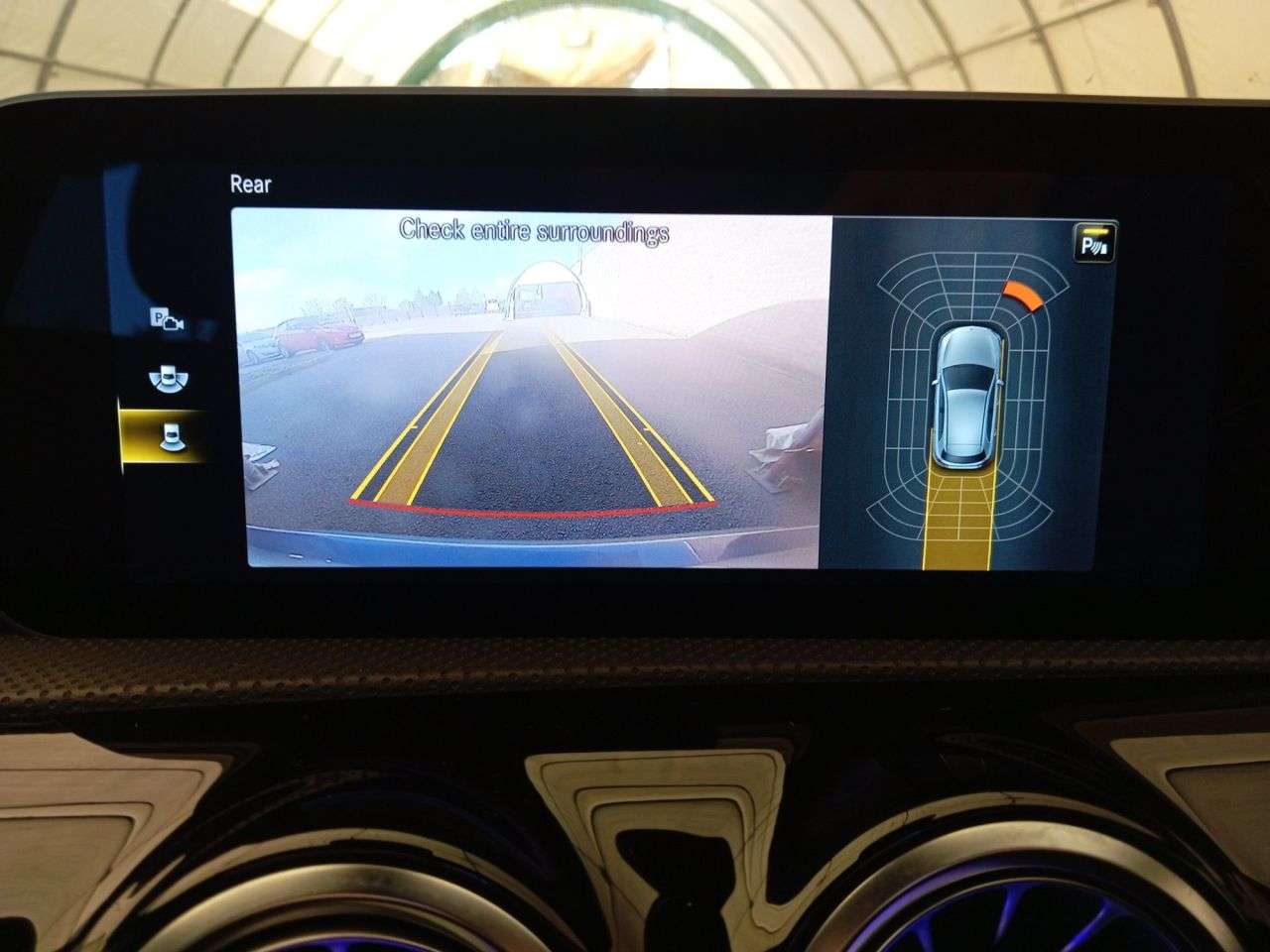 A 2019 MERCEDES-BENZ A CLASS 1.5 A180d Sport (Premium Plus) Hatchback 5dr Diesel 7G-DCT Euro 6 (s/s) (11 A 2019 MERCEDES-BENZ A CLASS 1.5 A180d Sport (Premium Plus) Hatchback 5dr Diesel 7G-DCT Euro 6 (s/s) (11