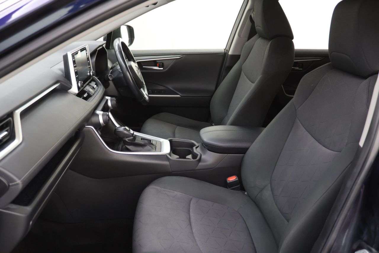 2019 TOYOTA RAV4 2019 TOYOTA RAV4