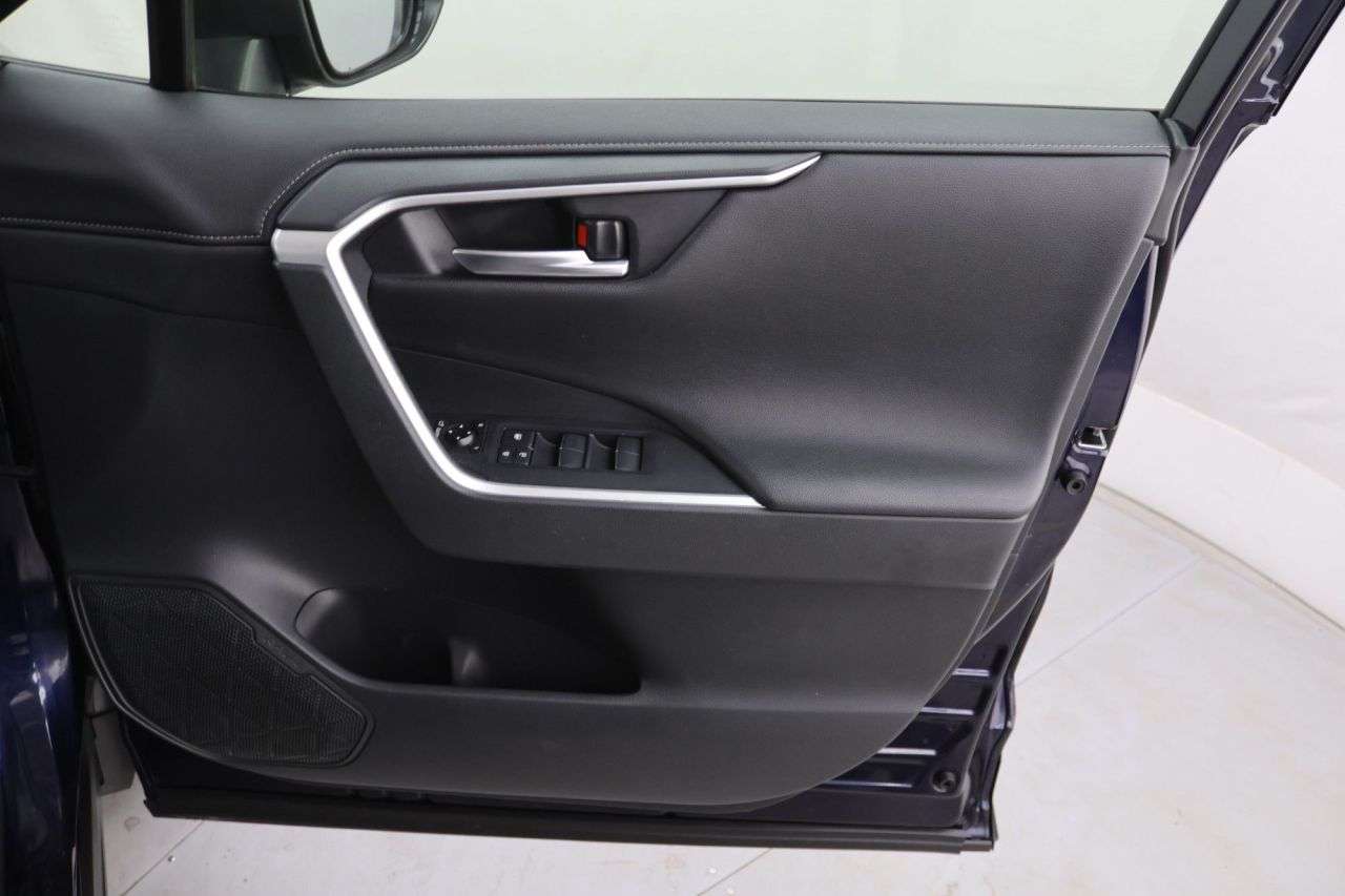 2019 TOYOTA RAV4 2019 TOYOTA RAV4
