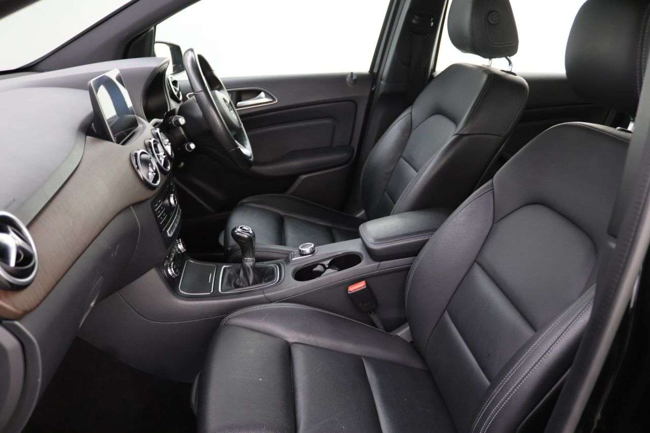 2018 MERCEDES-BENZ B CLASS 2018 MERCEDES-BENZ B CLASS