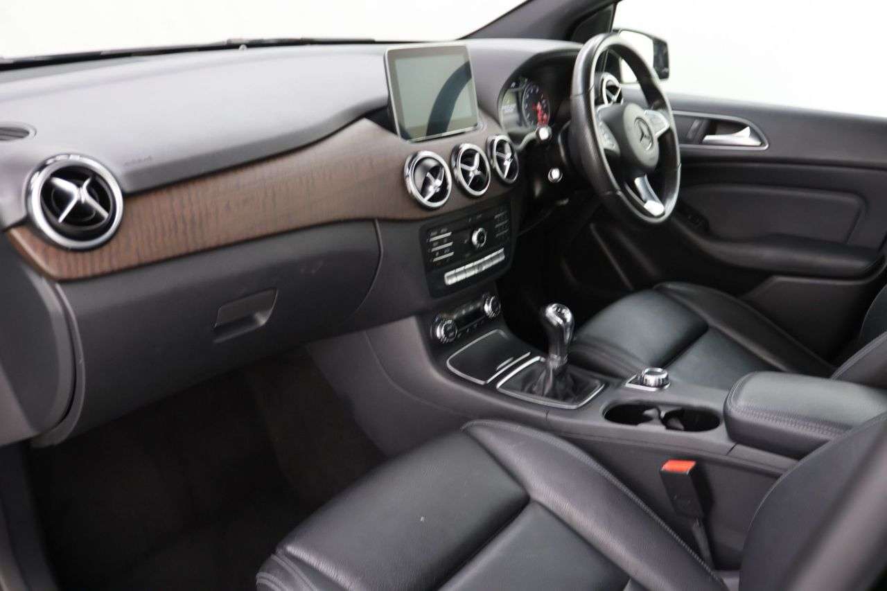 2018 MERCEDES-BENZ B CLASS 2018 MERCEDES-BENZ B CLASS