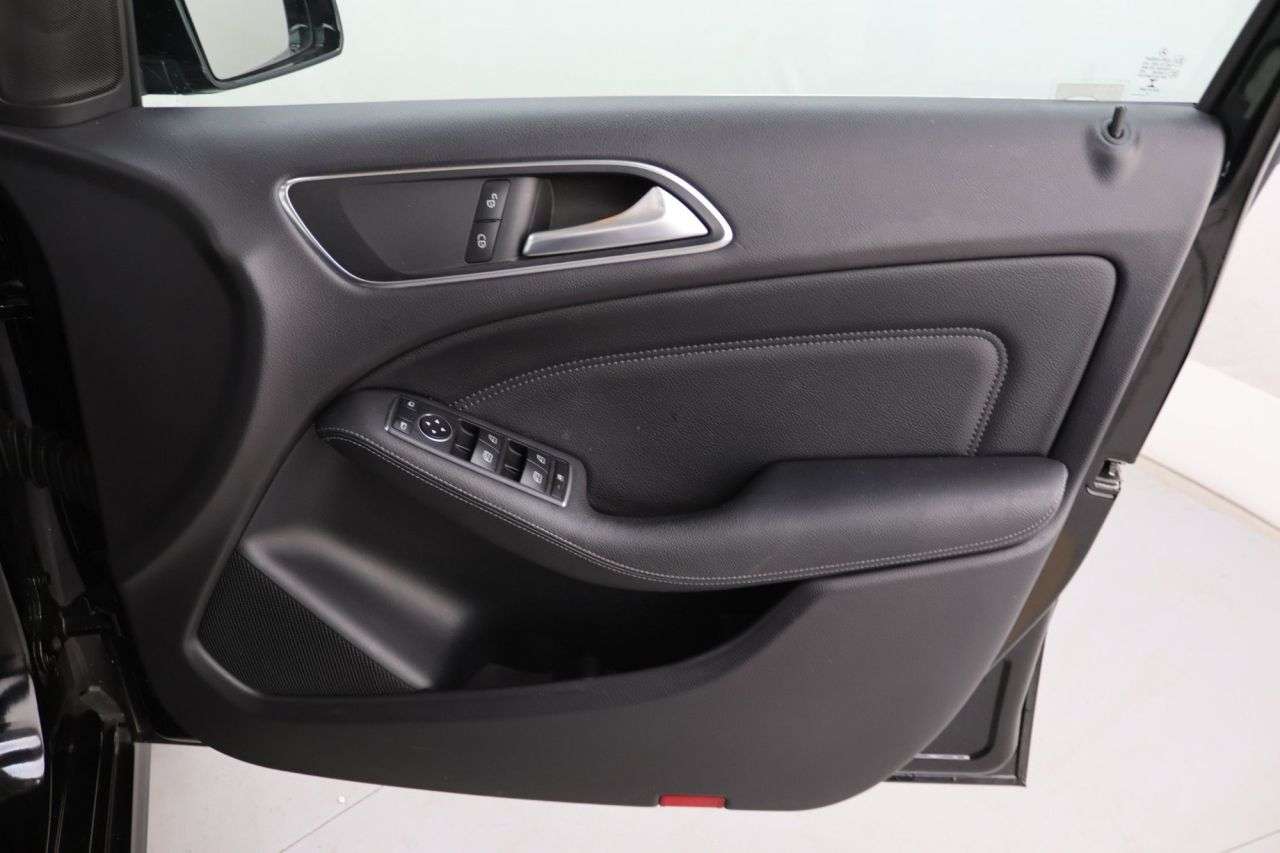 2018 MERCEDES-BENZ B CLASS 2018 MERCEDES-BENZ B CLASS