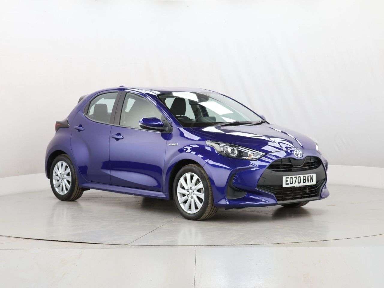 A 2020 TOYOTA YARIS 1.5 VVT-h Icon Hatchback 5dr Petrol Hybrid E-CVT Euro 6 (s/s) (116 ps) A 2020 TOYOTA YARIS 1.5 VVT-h Icon Hatchback 5dr Petrol Hybrid E-CVT Euro 6 (s/s) (116 ps)