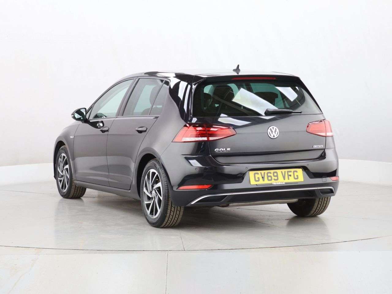 2020 VOLKSWAGEN GOLF 2020 VOLKSWAGEN GOLF