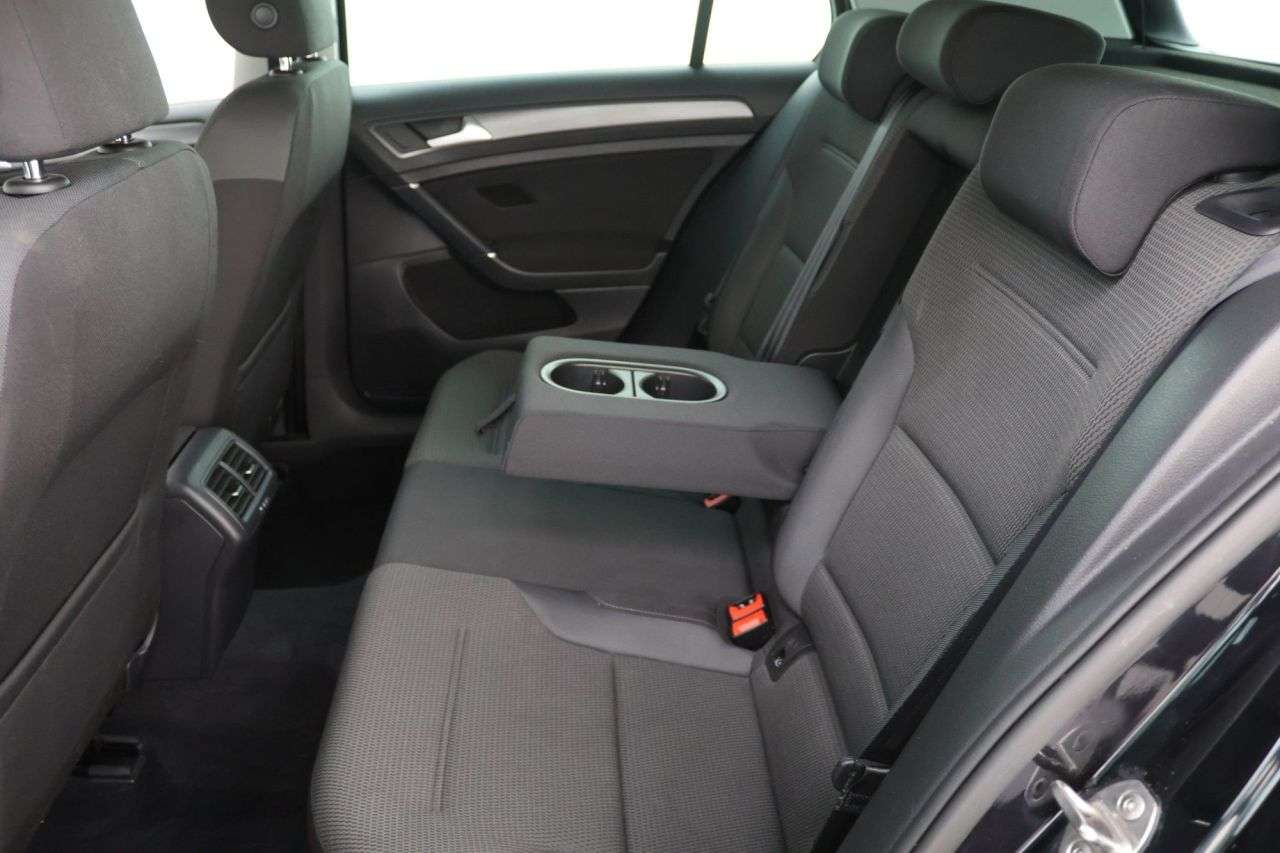 2020 VOLKSWAGEN GOLF 2020 VOLKSWAGEN GOLF