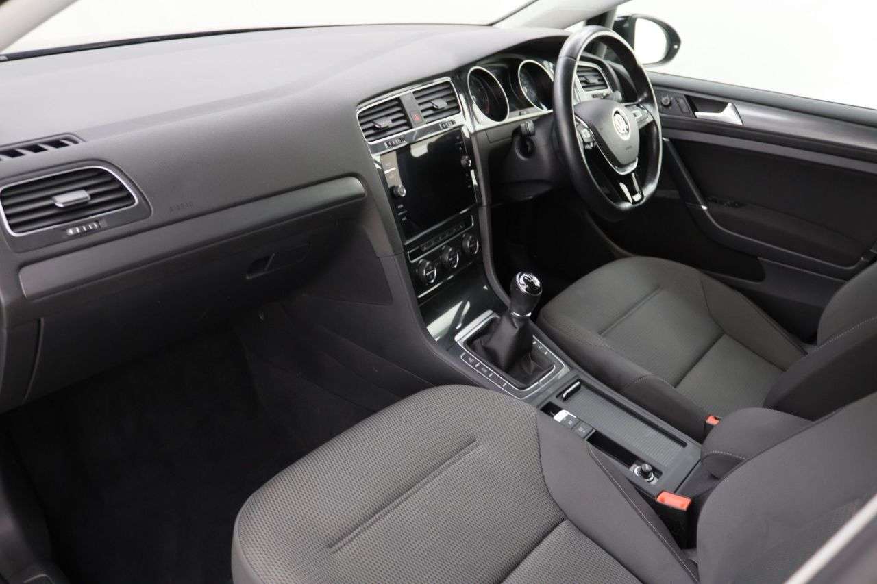 2020 VOLKSWAGEN GOLF 2020 VOLKSWAGEN GOLF