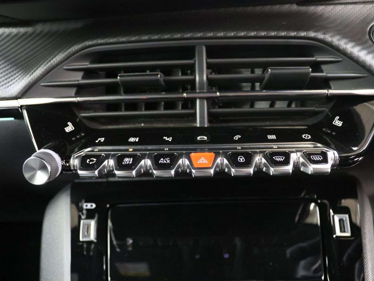 2022 PEUGEOT 2008 2022 PEUGEOT 2008