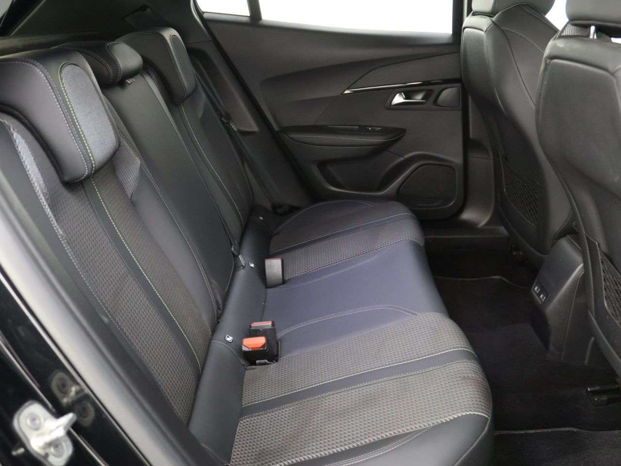 2022 PEUGEOT 2008 2022 PEUGEOT 2008