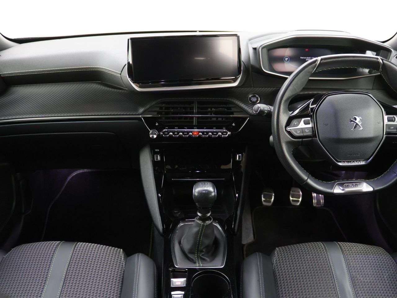 2022 PEUGEOT 2008 2022 PEUGEOT 2008