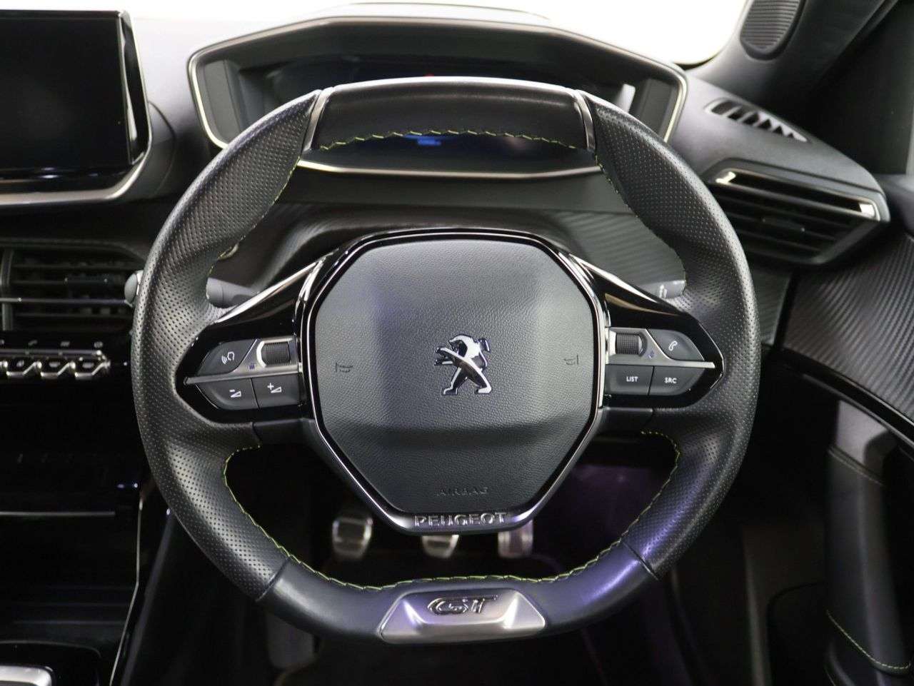 2022 PEUGEOT 2008 2022 PEUGEOT 2008