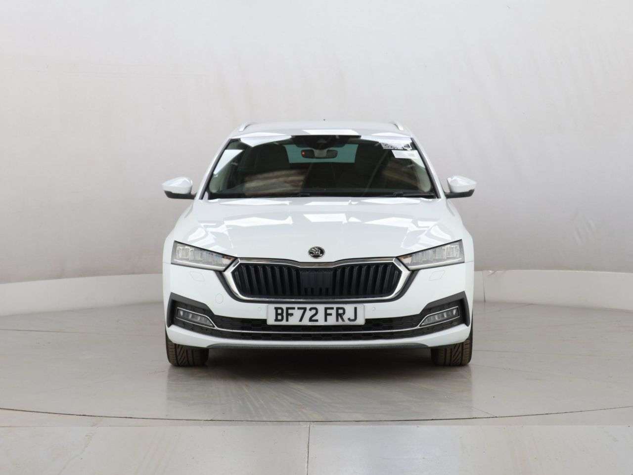 A 2022 SKODA OCTAVIA 1.5 TSI e-TEC MHEV SE L Estate 5dr Petrol Hybrid DSG Euro 6 (s/s) (150 ps) A 2022 SKODA OCTAVIA 1.5 TSI e-TEC MHEV SE L Estate 5dr Petrol Hybrid DSG Euro 6 (s/s) (150 ps)