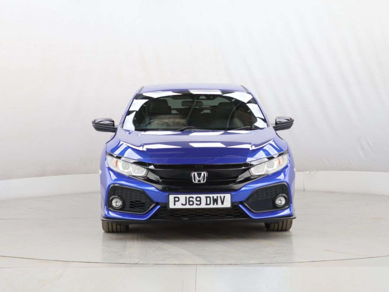 A 2019 HONDA CIVIC 1.0 VTEC Turbo Sport Line Hatchback 5dr Petrol Manual Euro 6 (s/s) (126 ps) A 2019 HONDA CIVIC 1.0 VTEC Turbo Sport Line Hatchback 5dr Petrol Manual Euro 6 (s/s) (126 ps)