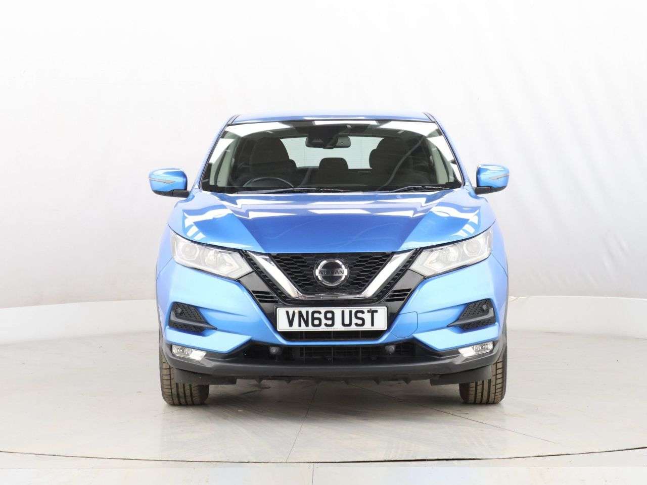A 2019 NISSAN QASHQAI 1.3 DIG-T Acenta Premium SUV 5dr Petrol Manual Euro 6 (s/s) (140 ps) A 2019 NISSAN QASHQAI 1.3 DIG-T Acenta Premium SUV 5dr Petrol Manual Euro 6 (s/s) (140 ps)