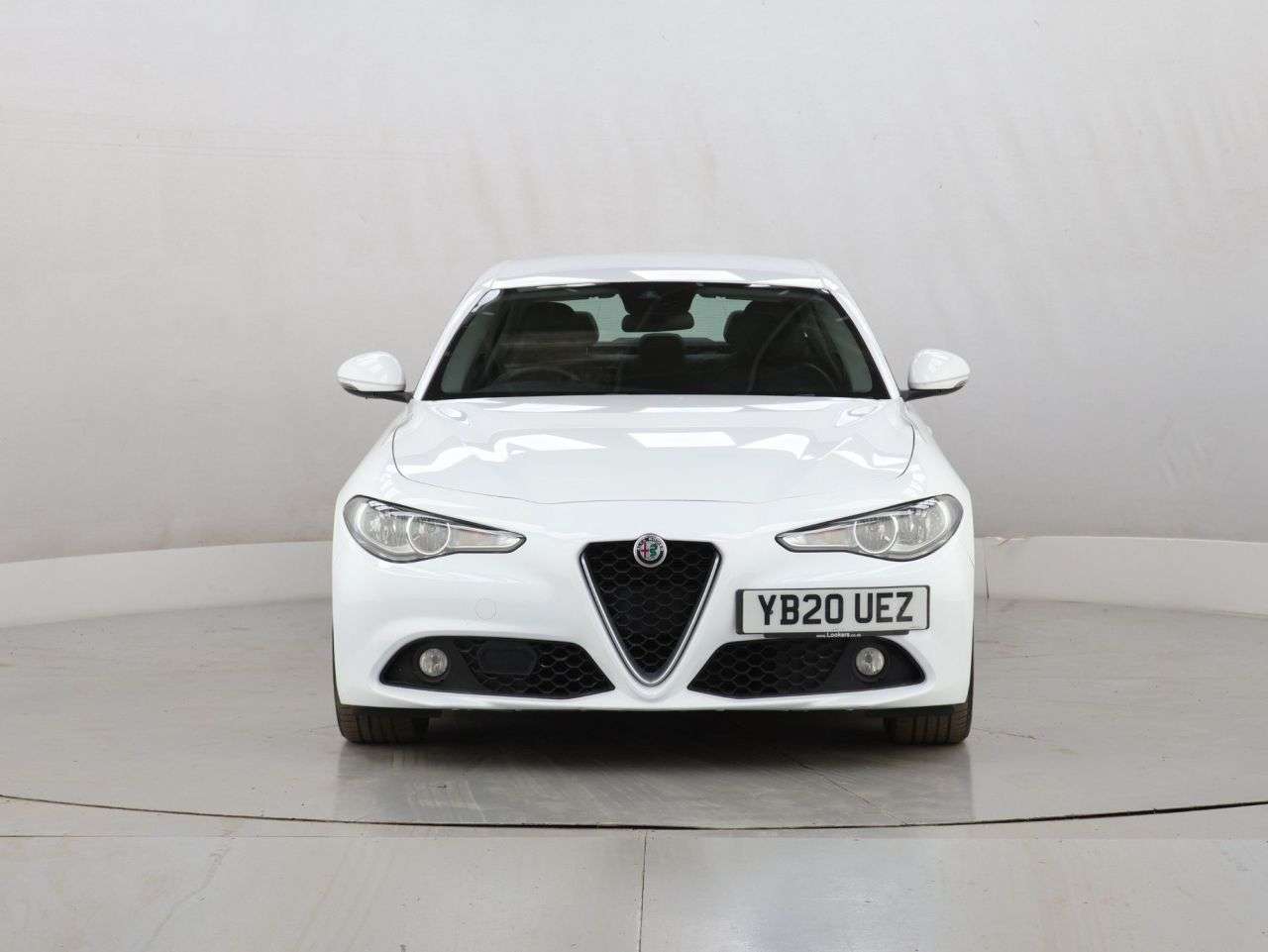 A 2020 ALFA ROMEO GIULIA 2.2 TD Super Saloon 4dr Diesel Auto Euro 6 (s/s) (160 ps) A 2020 ALFA ROMEO GIULIA 2.2 TD Super Saloon 4dr Diesel Auto Euro 6 (s/s) (160 ps)
