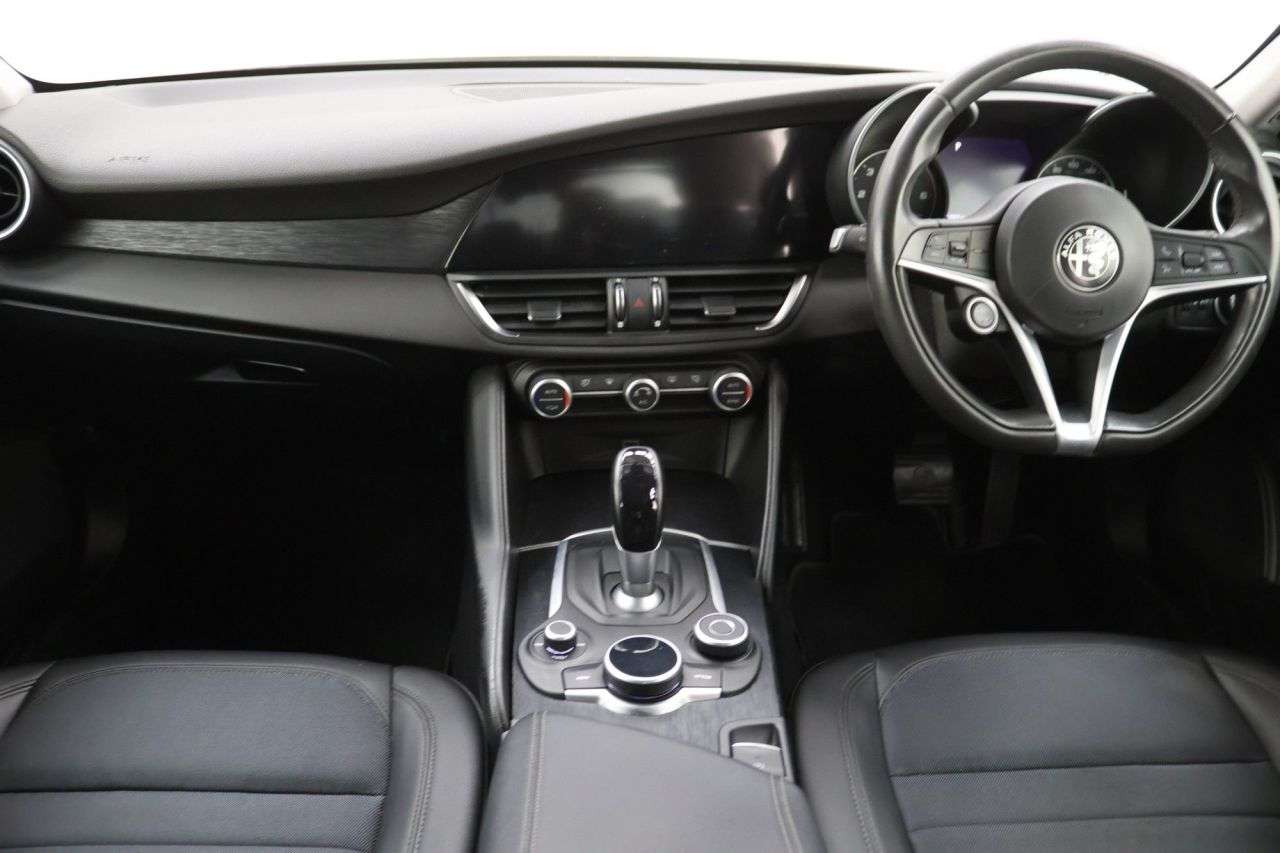 2020 ALFA ROMEO GIULIA 2020 ALFA ROMEO GIULIA