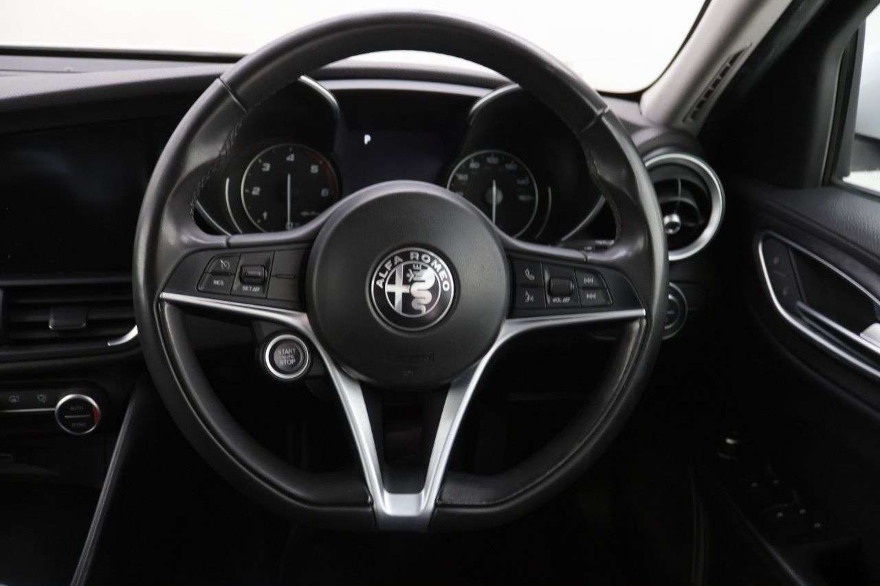 2020 ALFA ROMEO GIULIA 2020 ALFA ROMEO GIULIA