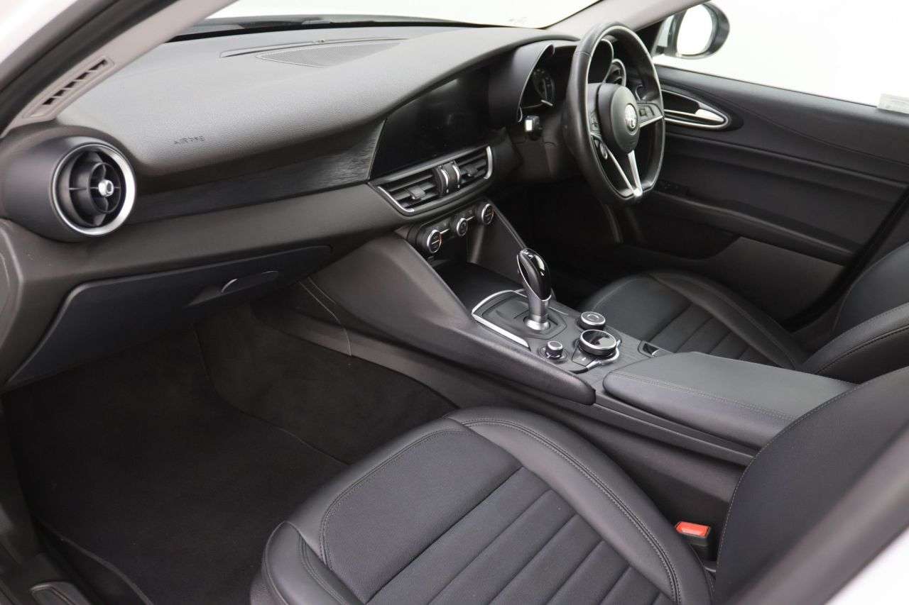 2020 ALFA ROMEO GIULIA 2020 ALFA ROMEO GIULIA