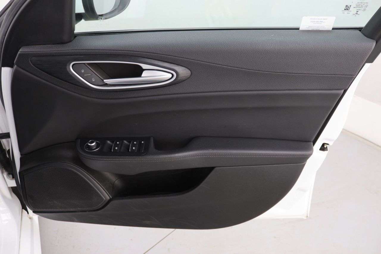 2020 ALFA ROMEO GIULIA 2020 ALFA ROMEO GIULIA