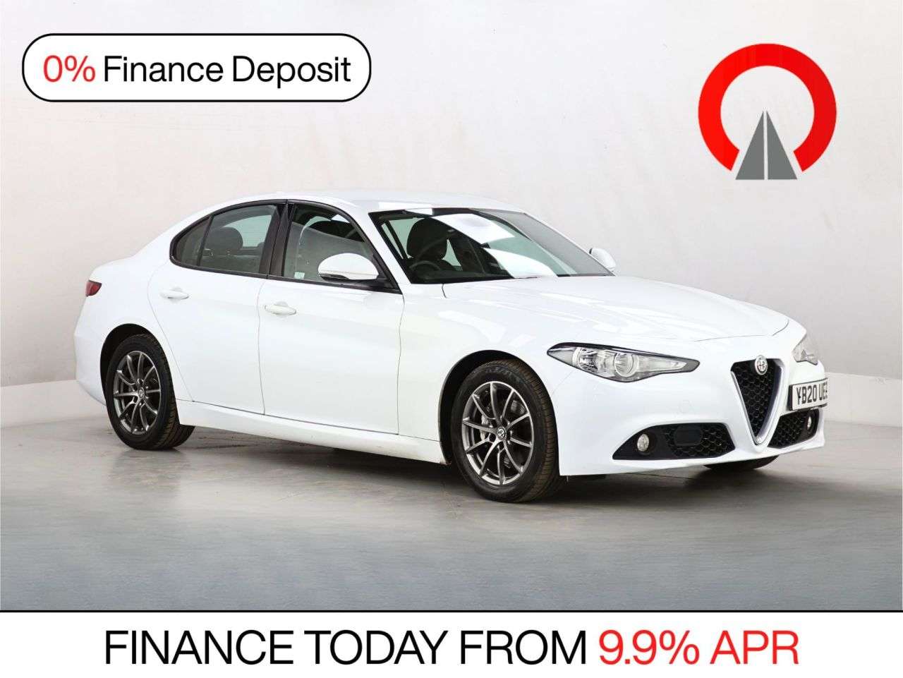 A 2020 ALFA ROMEO GIULIA 2.2 TD Super Saloon 4dr Diesel Auto Euro 6 (s/s) (160 ps) A 2020 ALFA ROMEO GIULIA 2.2 TD Super Saloon 4dr Diesel Auto Euro 6 (s/s) (160 ps)