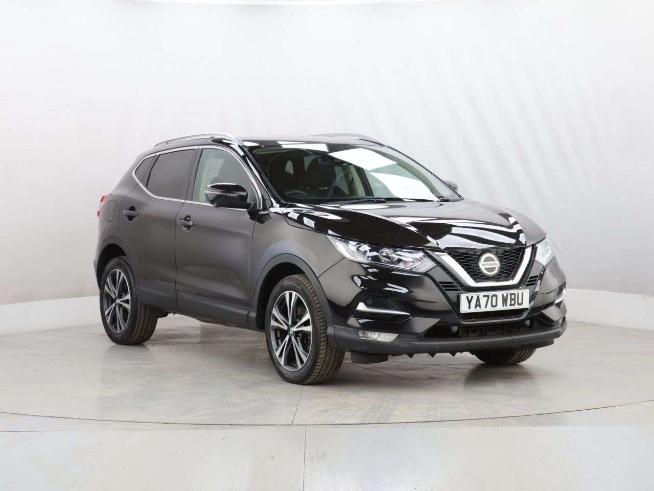 A 2020 NISSAN QASHQAI 1.3 DIG-T N-Connecta SUV 5dr Petrol Manual Euro 6 (s/s) (140 ps) A 2020 NISSAN QASHQAI 1.3 DIG-T N-Connecta SUV 5dr Petrol Manual Euro 6 (s/s) (140 ps)