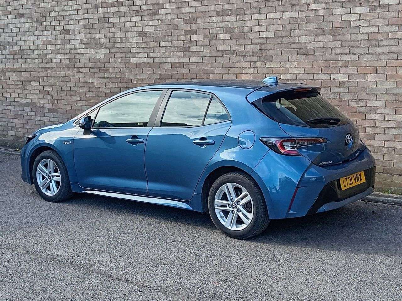 2021 TOYOTA COROLLA 2021 TOYOTA COROLLA