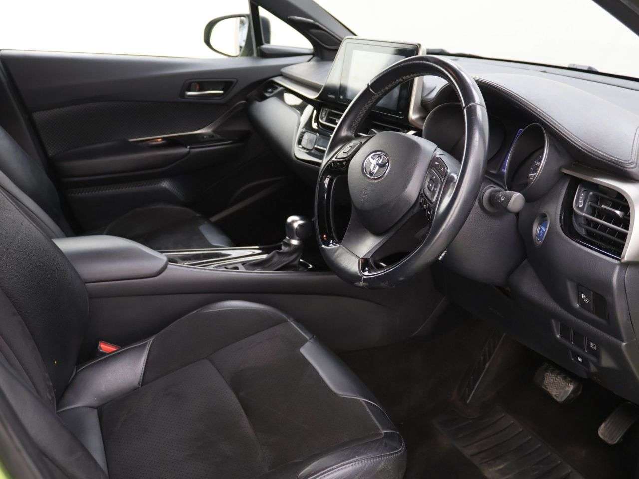 2019 TOYOTA C-HR 2019 TOYOTA C-HR