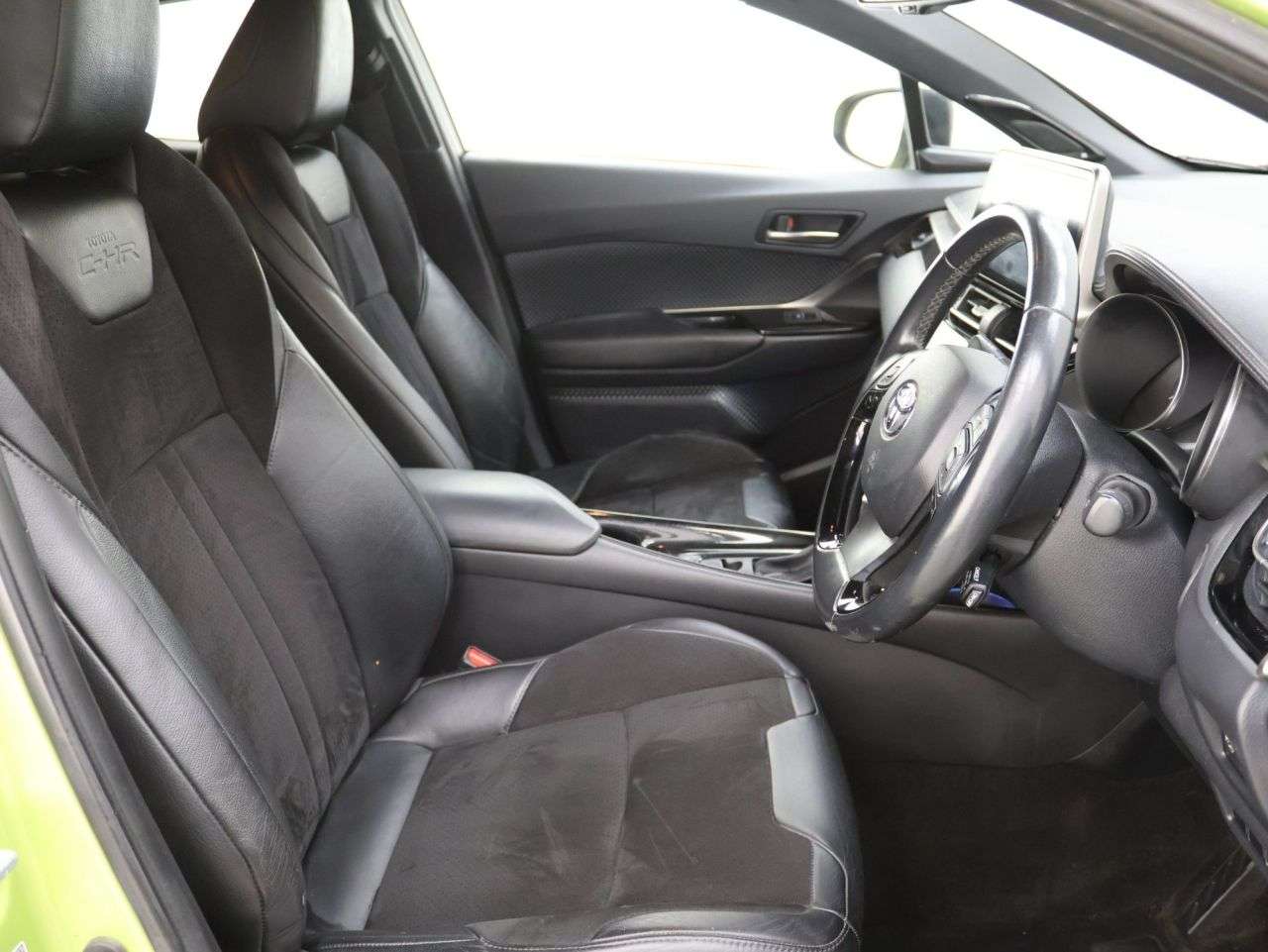 2019 TOYOTA C-HR 2019 TOYOTA C-HR