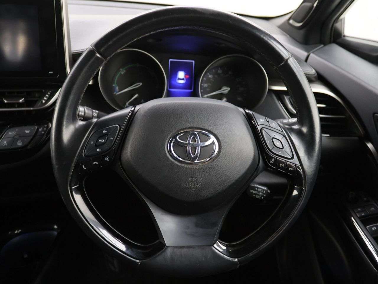 2019 TOYOTA C-HR 2019 TOYOTA C-HR