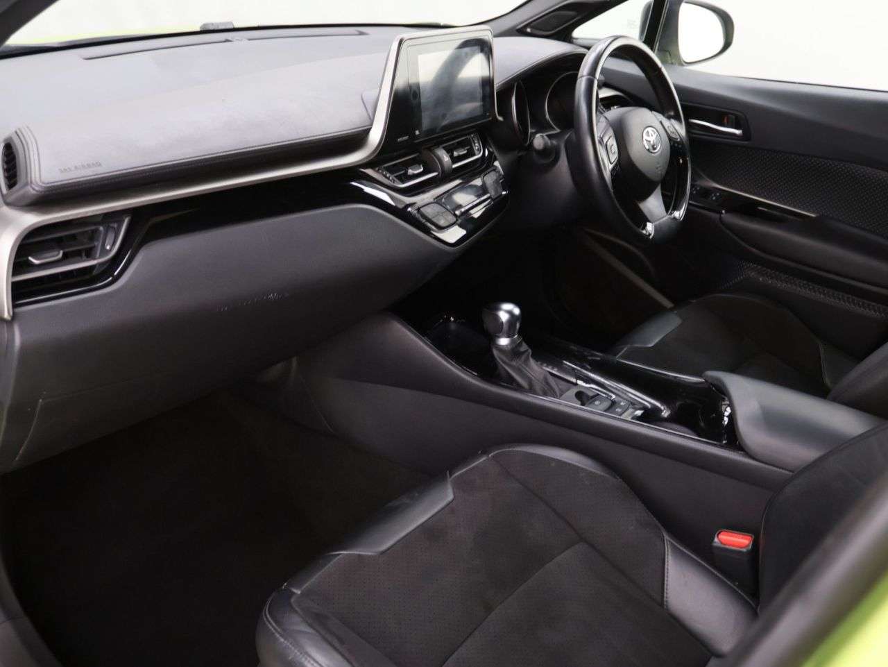 2019 TOYOTA C-HR 2019 TOYOTA C-HR