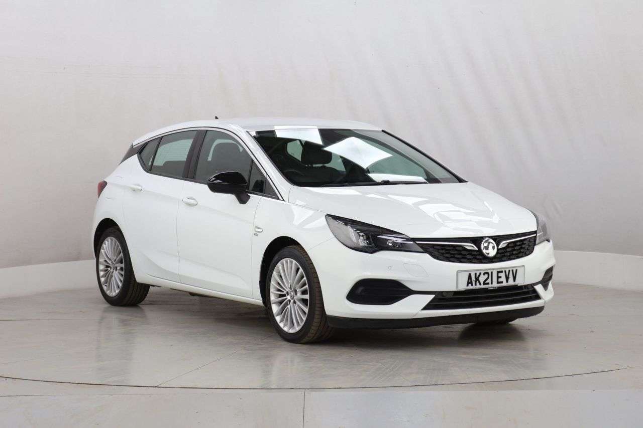 A 2021 VAUXHALL ASTRA 1.2 Turbo Elite Nav Premium Hatchback 5dr Petrol Manual Euro 6 (s/s) (145 p A 2021 VAUXHALL ASTRA 1.2 Turbo Elite Nav Premium Hatchback 5dr Petrol Manual Euro 6 (s/s) (145 p