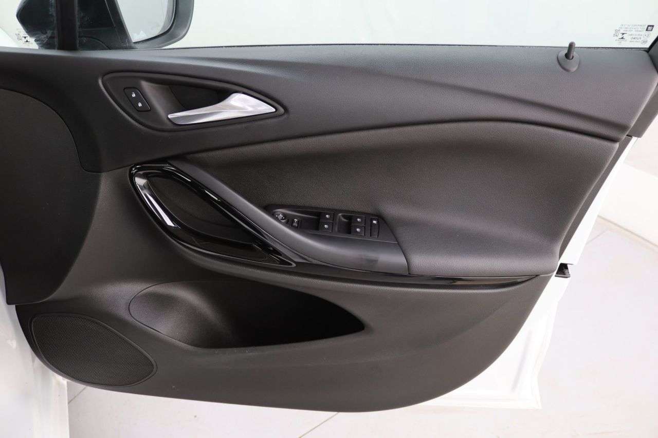 2021 VAUXHALL ASTRA 2021 VAUXHALL ASTRA