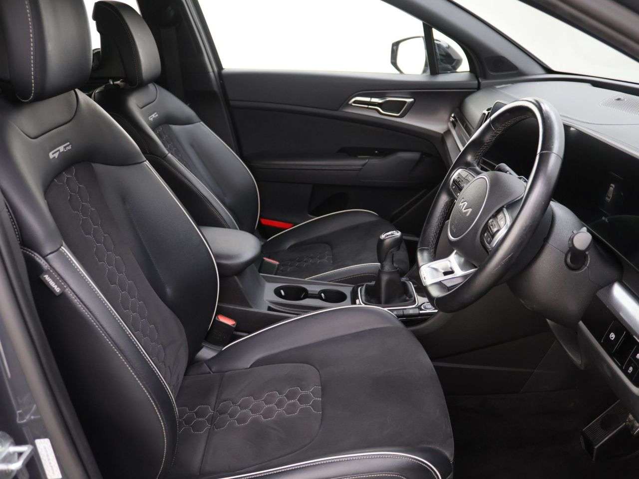 2023 KIA SPORTAGE 2023 KIA SPORTAGE