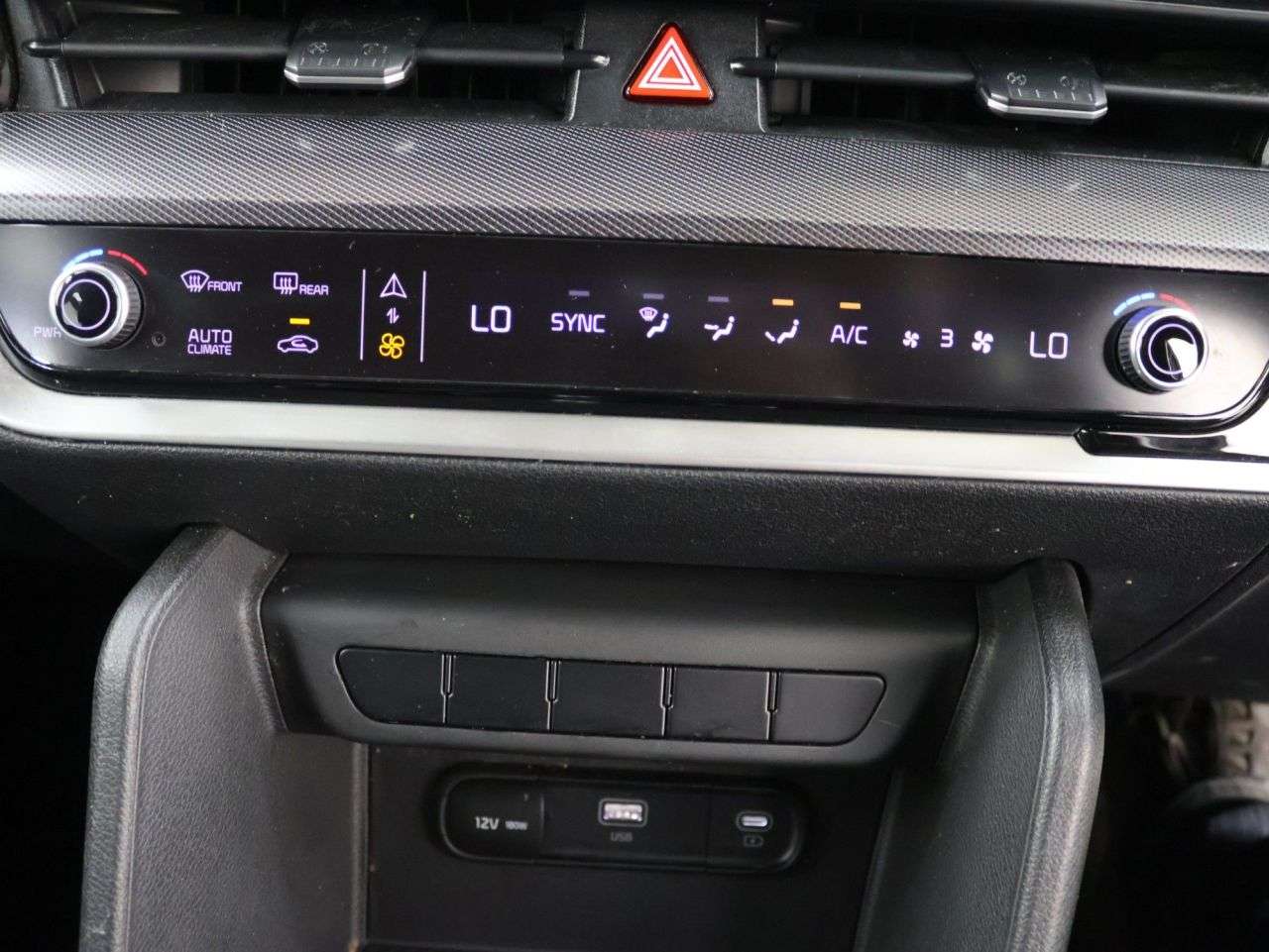 2023 KIA SPORTAGE 2023 KIA SPORTAGE