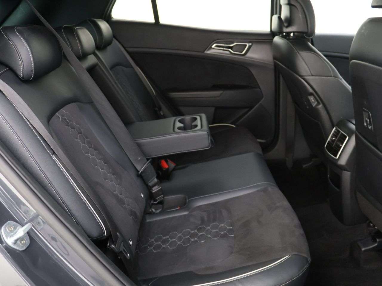 2023 KIA SPORTAGE 2023 KIA SPORTAGE
