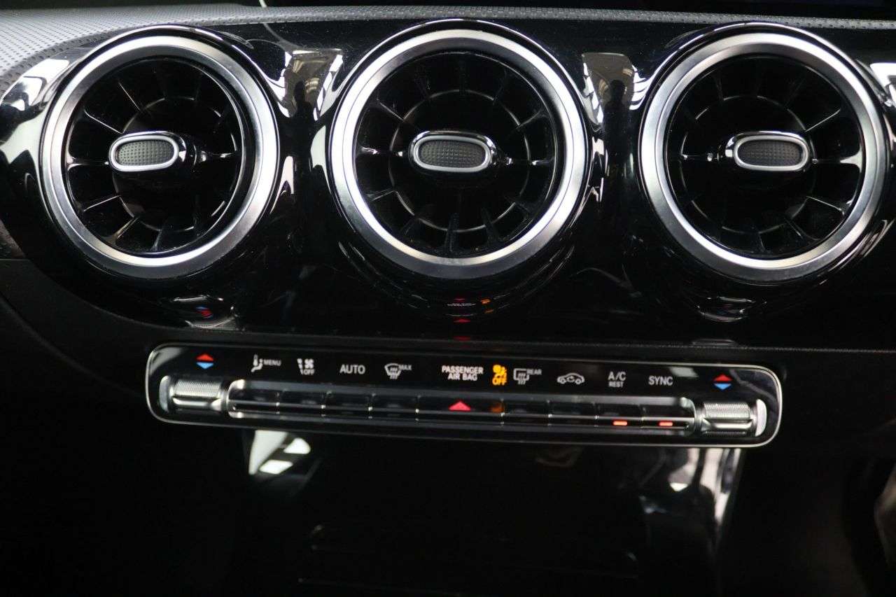 2020 MERCEDES-BENZ A CLASS 2020 MERCEDES-BENZ A CLASS