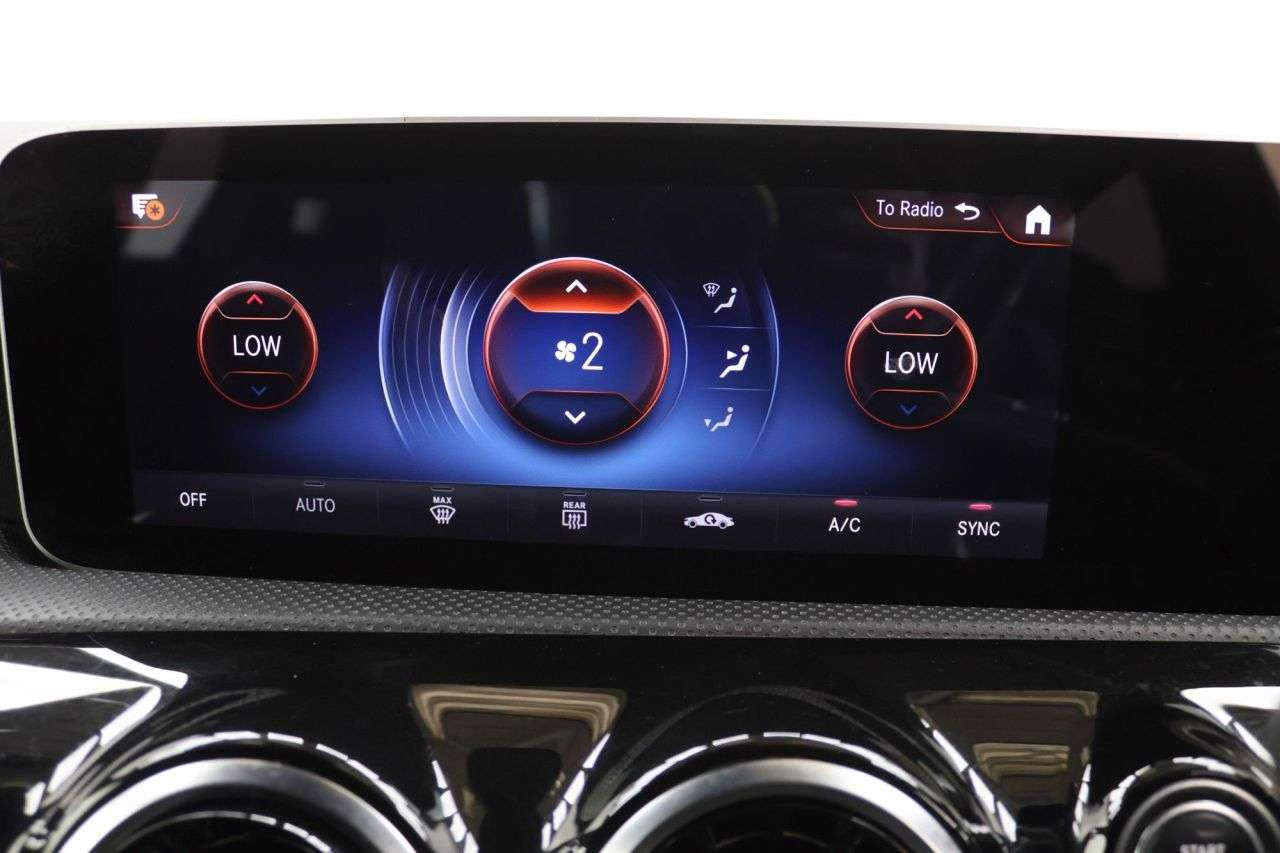 2020 MERCEDES-BENZ A CLASS 2020 MERCEDES-BENZ A CLASS