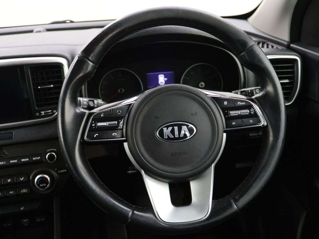 2021 KIA SPORTAGE 2021 KIA SPORTAGE