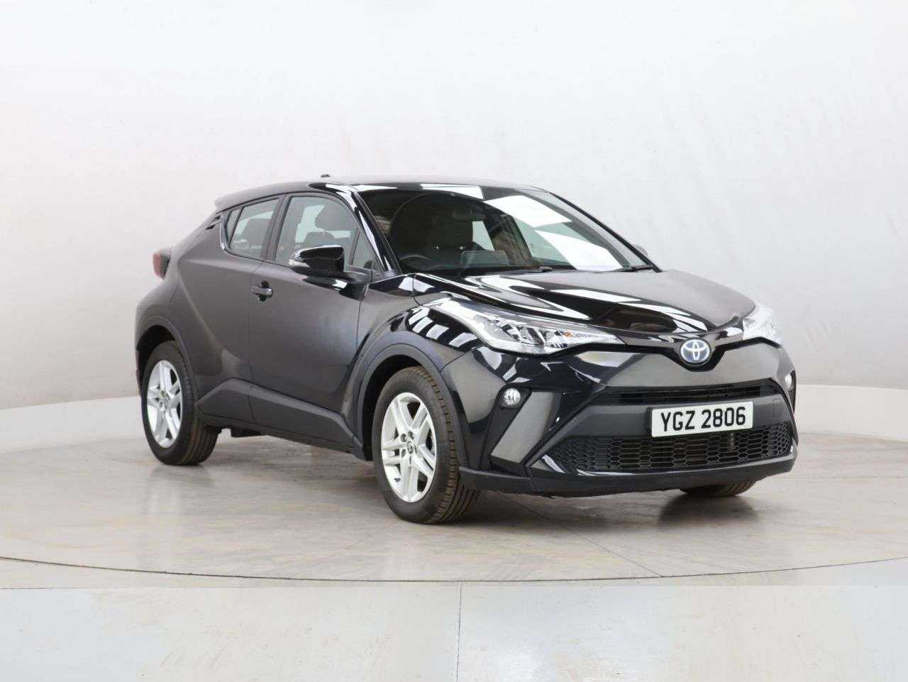 A 2023 TOYOTA C-HR 1.8 VVT-h GPF Icon SUV 5dr Petrol Hybrid CVT Euro 6 (s/s) (122 ps) A 2023 TOYOTA C-HR 1.8 VVT-h GPF Icon SUV 5dr Petrol Hybrid CVT Euro 6 (s/s) (122 ps)