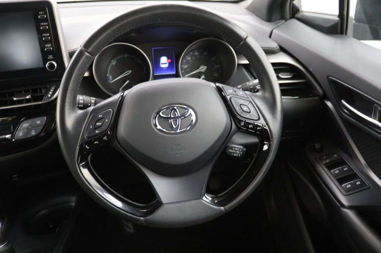 2023 TOYOTA C-HR 2023 TOYOTA C-HR