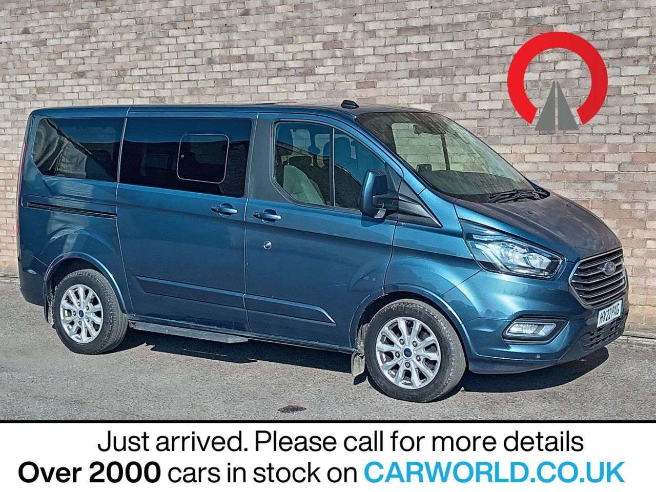A 2022 FORD TOURNEO CUSTOM 2.0 320 EcoBlue Titanium Minibus Double Cab 5dr Diesel Auto L1 Euro 6 (s/s) A 2022 FORD TOURNEO CUSTOM 2.0 320 EcoBlue Titanium Minibus Double Cab 5dr Diesel Auto L1 Euro 6 (s/s)