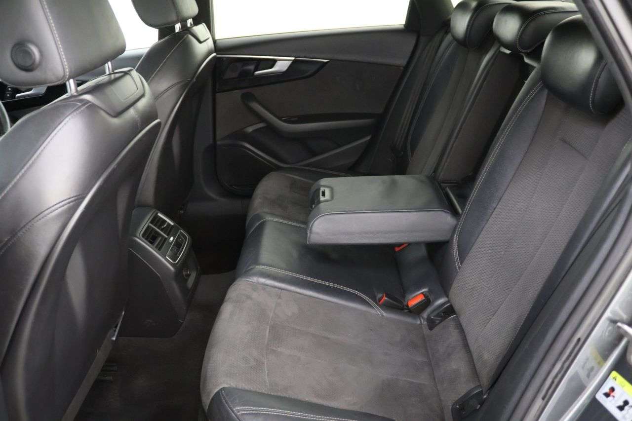 2020 AUDI A4 2020 AUDI A4