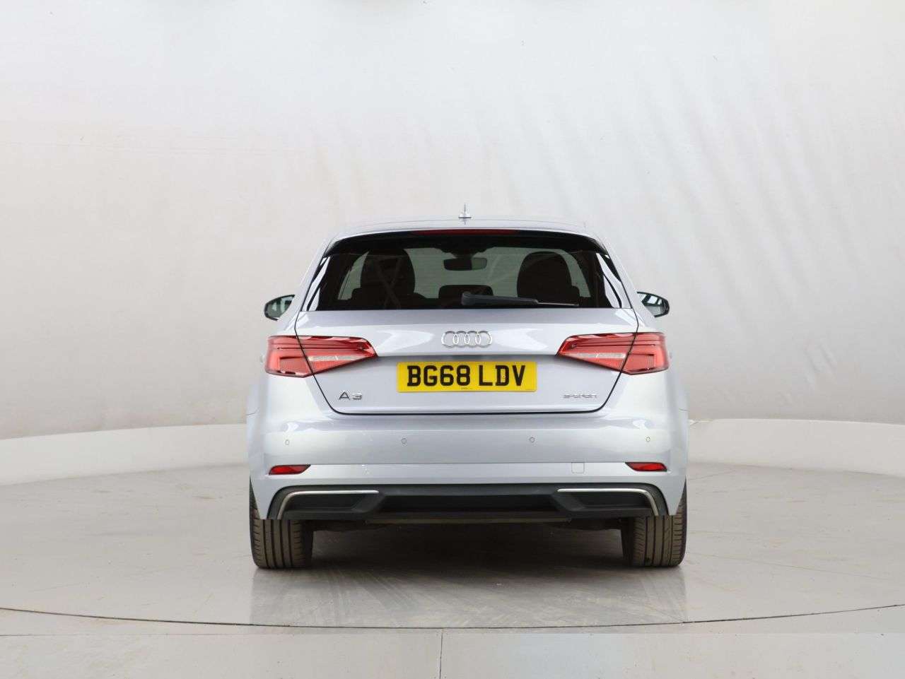 2018 AUDI A3 2018 AUDI A3