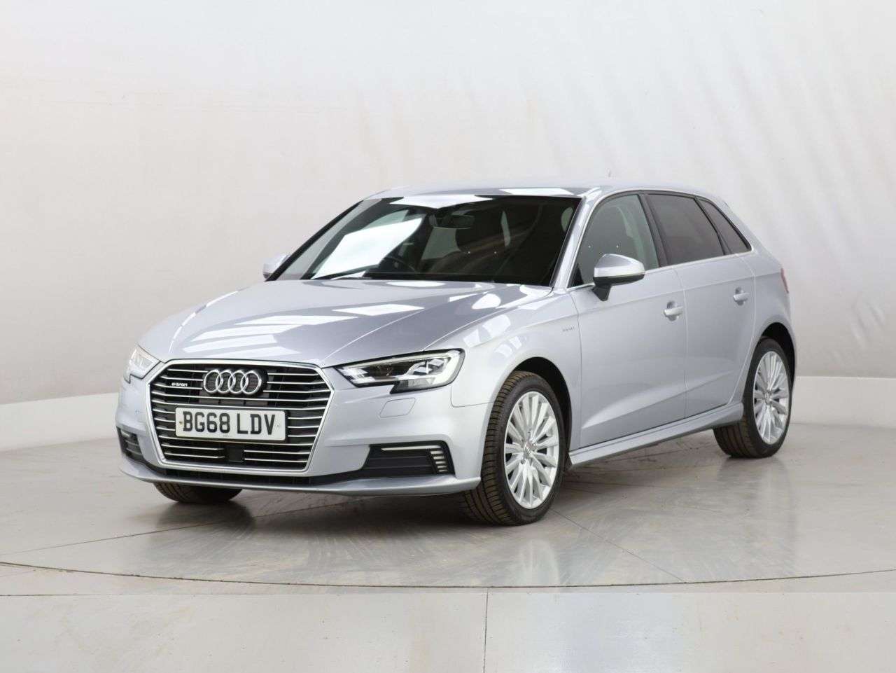 2018 AUDI A3 2018 AUDI A3